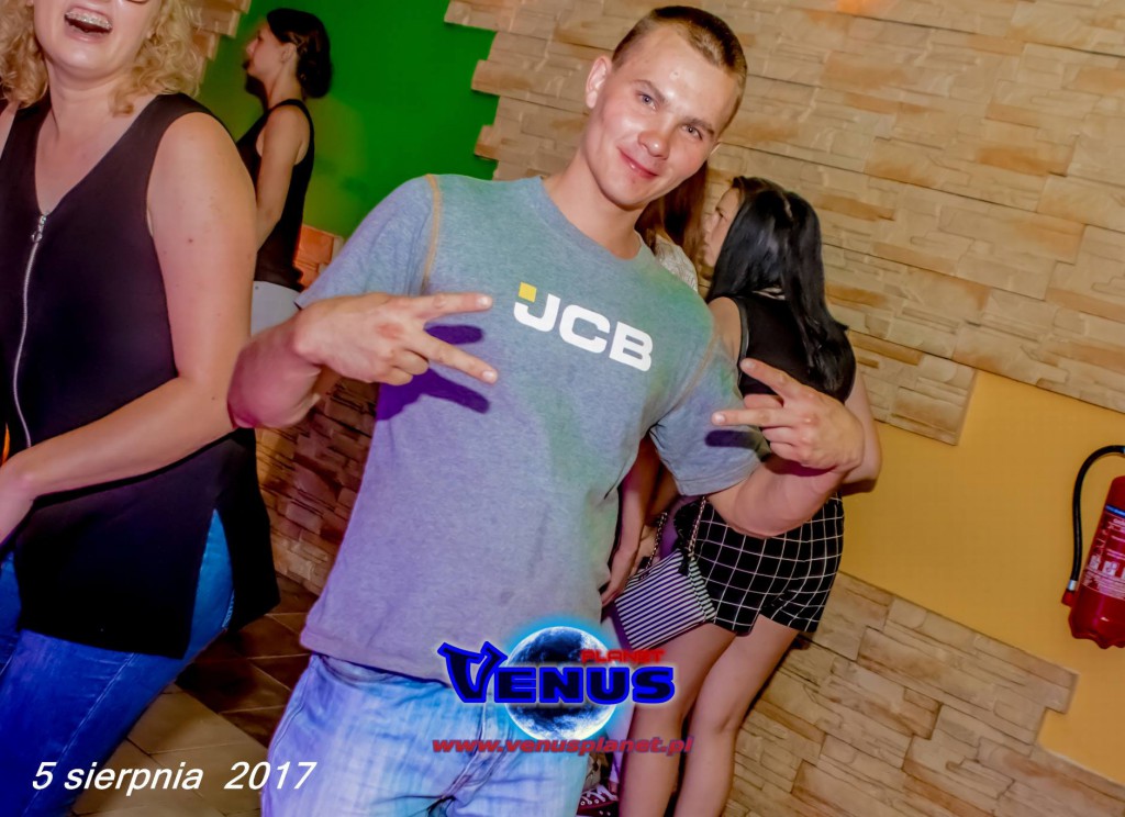 Sobotnia noc w klubie Venus Koneck