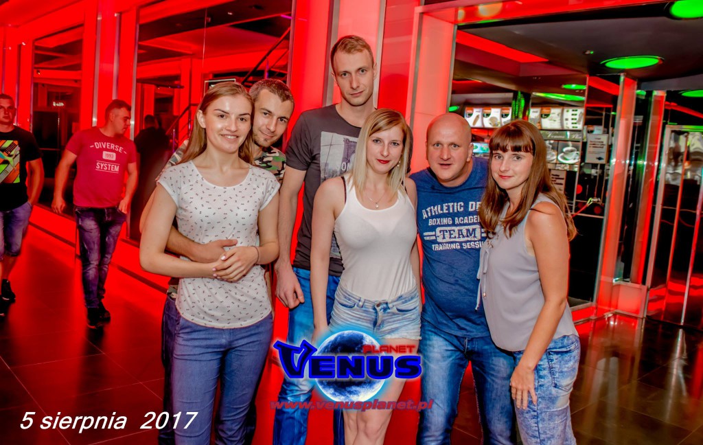 Sobotnia noc w klubie Venus Koneck