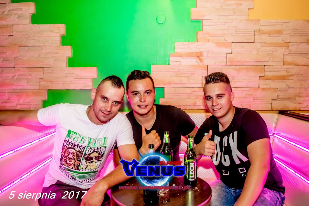 Sobotnia noc w klubie Venus Koneck