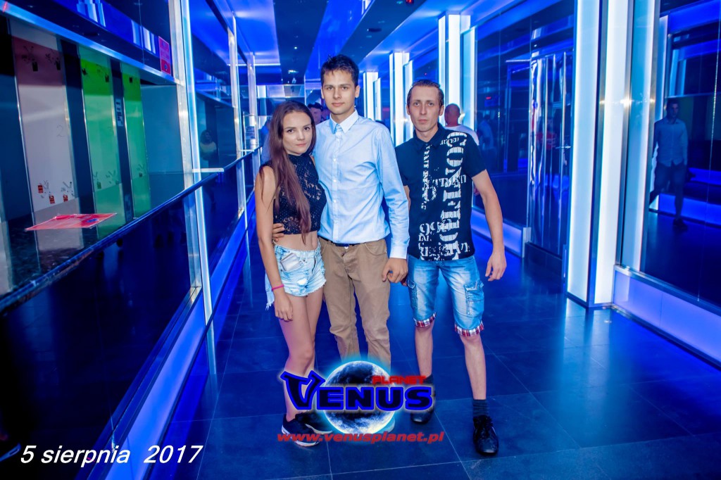 Sobotnia noc w klubie Venus Koneck