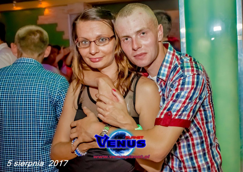Sobotnia noc w klubie Venus Koneck