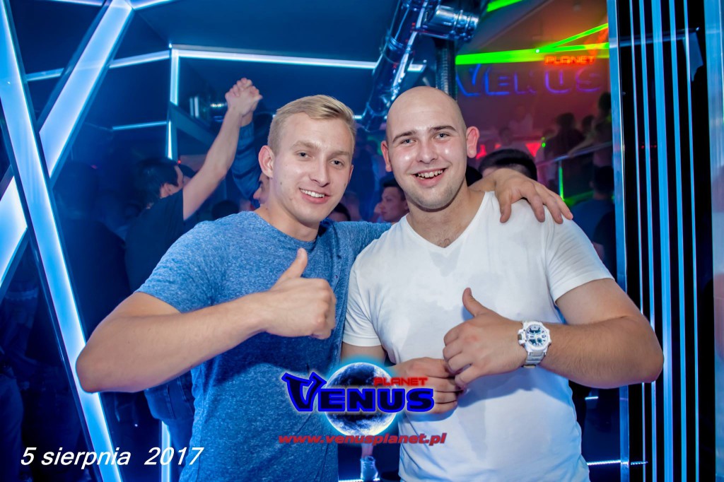 Sobotnia noc w klubie Venus Koneck