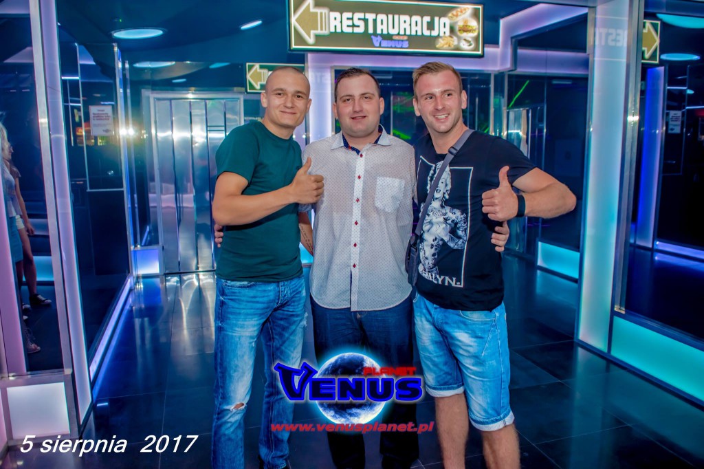 Sobotnia noc w klubie Venus Koneck