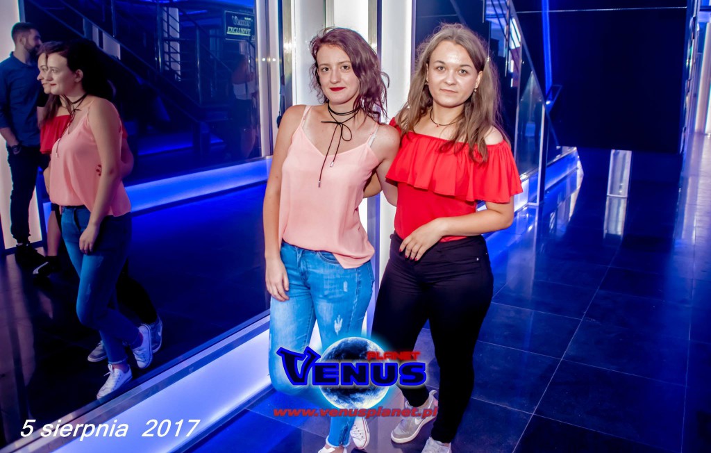 Sobotnia noc w klubie Venus Koneck