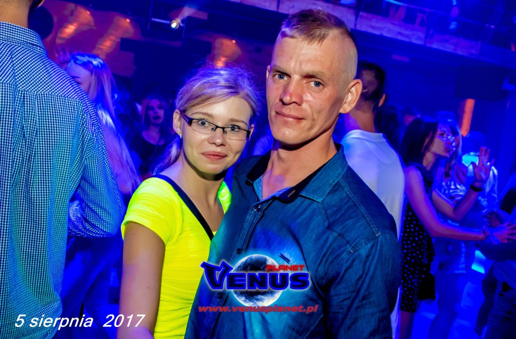 Sobotnia noc w klubie Venus Koneck