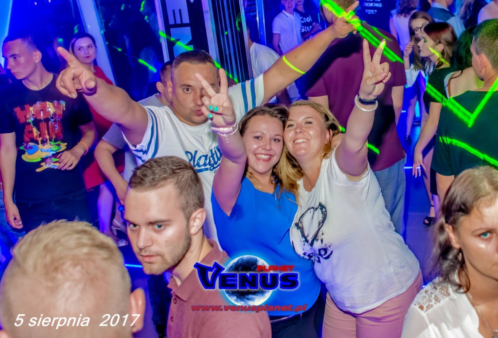 Sobotnia noc w klubie Venus Koneck