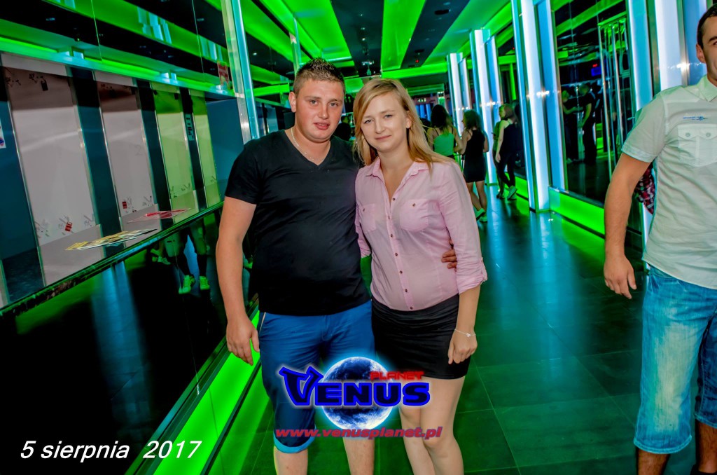 Sobotnia noc w klubie Venus Koneck