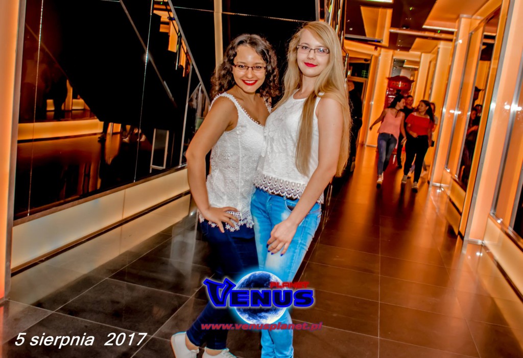 Sobotnia noc w klubie Venus Koneck