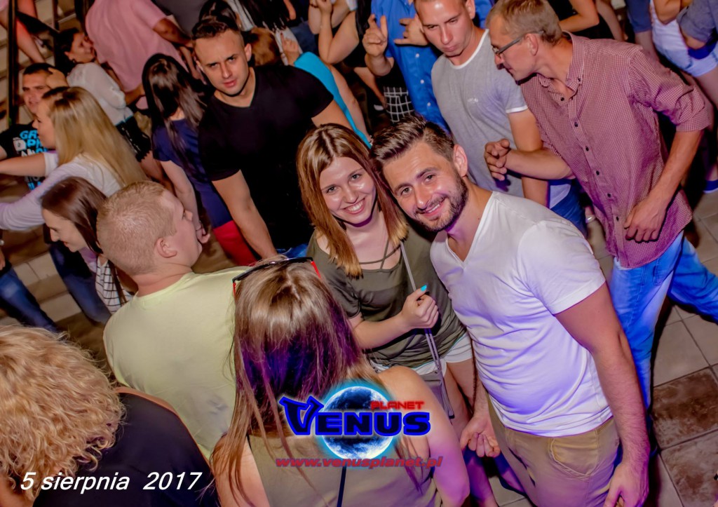 Sobotnia noc w klubie Venus Koneck