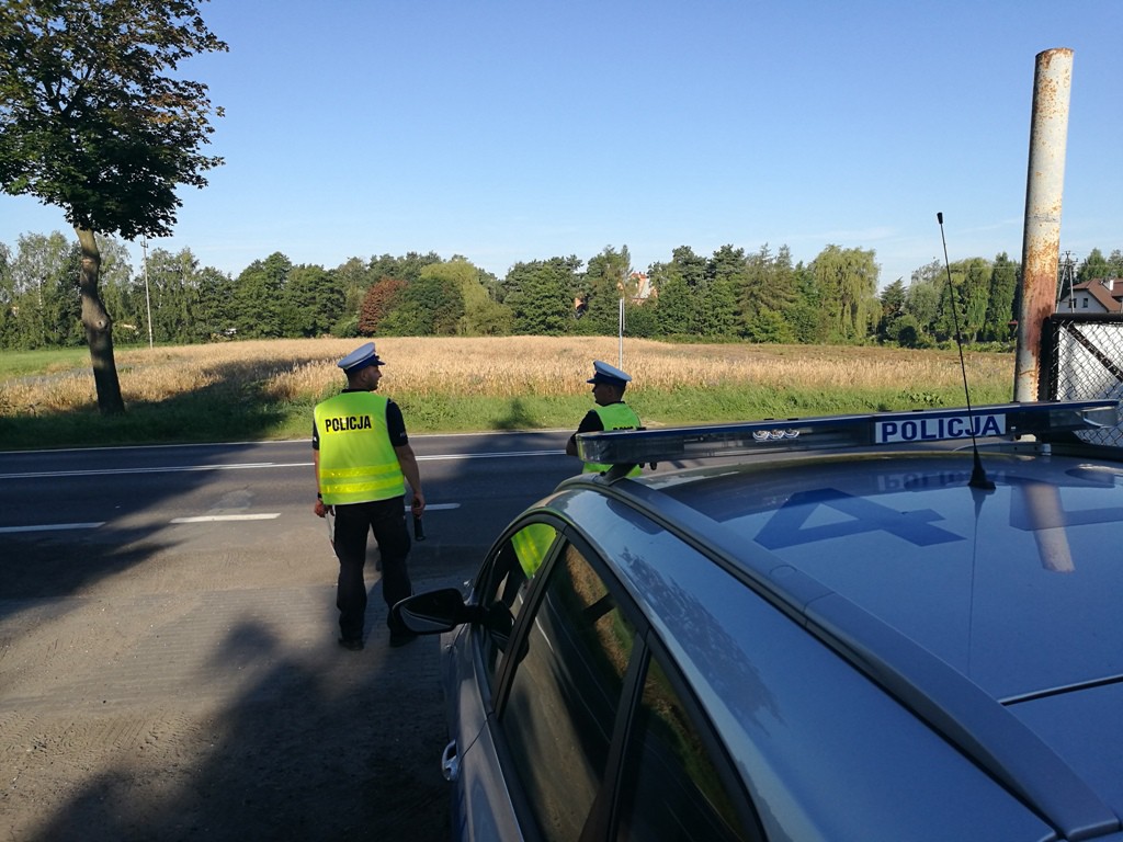 Policjanci wręczyli 80 mandatów