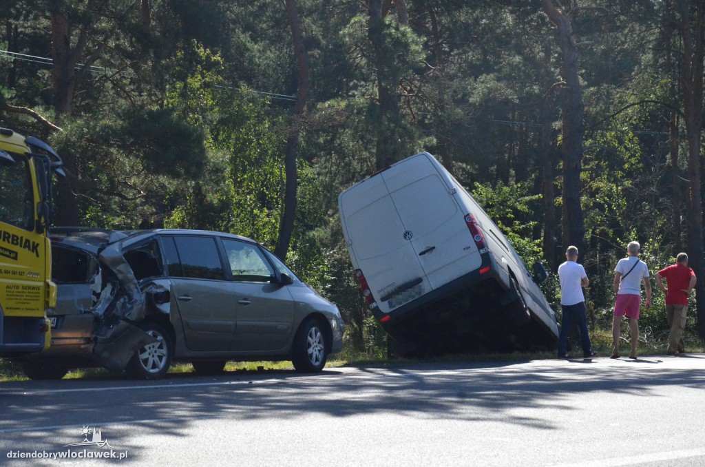 Volkswagen uderzył w tył renault