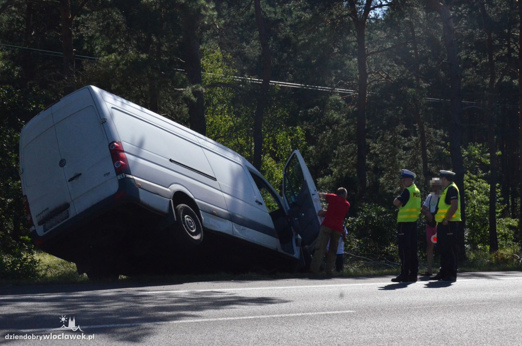 Volkswagen uderzył w tył renault
