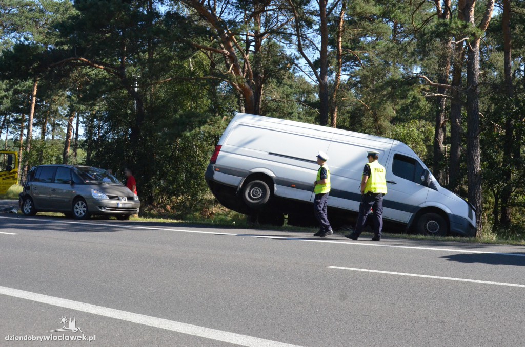 Volkswagen uderzył w tył renault