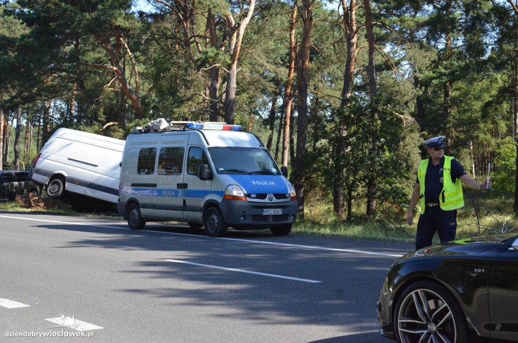 Volkswagen uderzył w tył renault