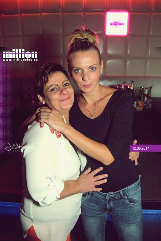 Sobotnia impreza w klubie Million