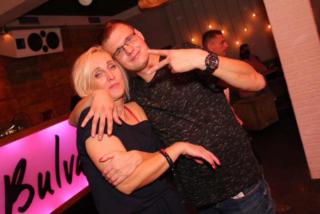 Sobotnia impreza w klubie Million