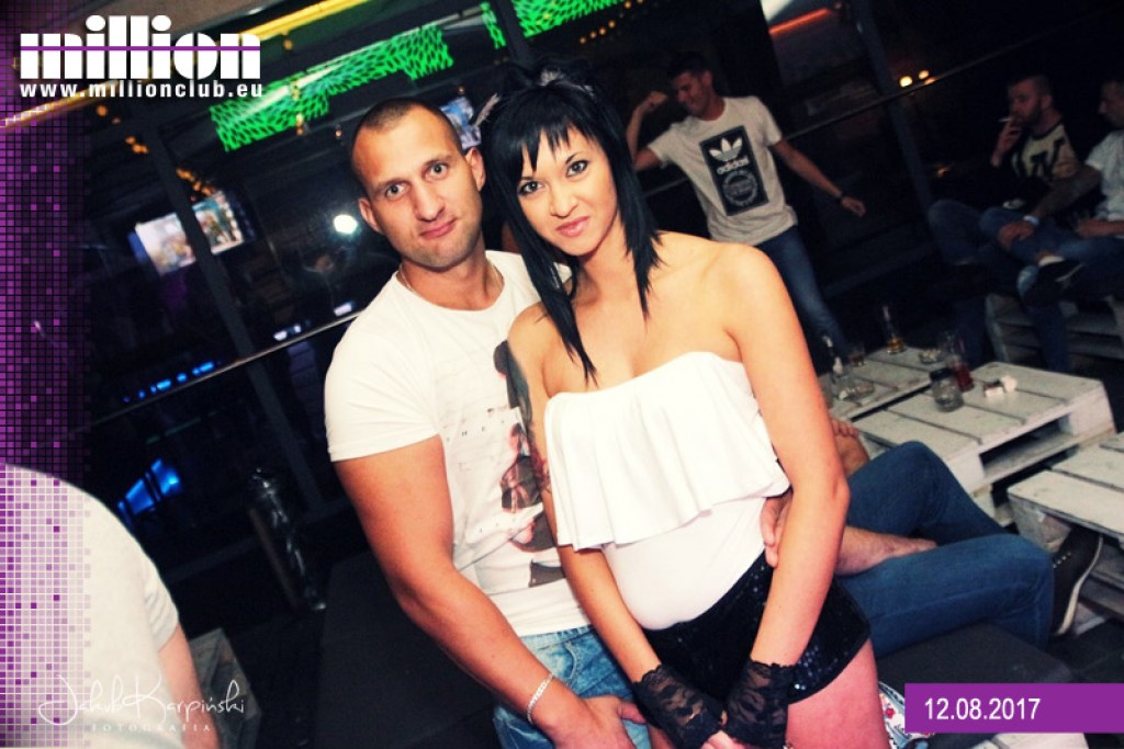 Sobotnia impreza w klubie Million