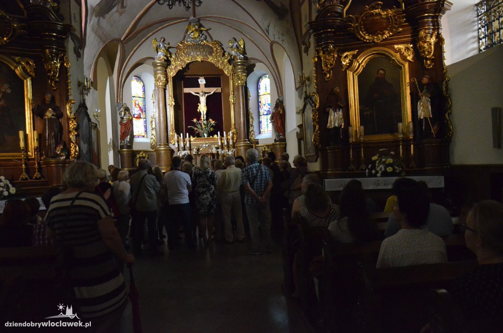 Spacerek do klasztoru Franciszkanów