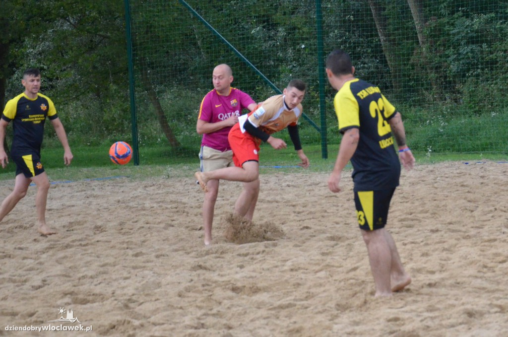 Turniej Beach Soccer przy basenie