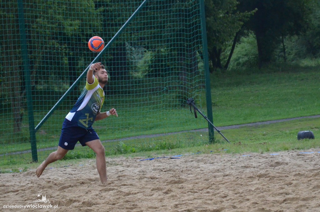 Turniej Beach Soccer przy basenie