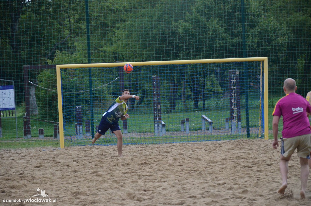 Turniej Beach Soccer przy basenie