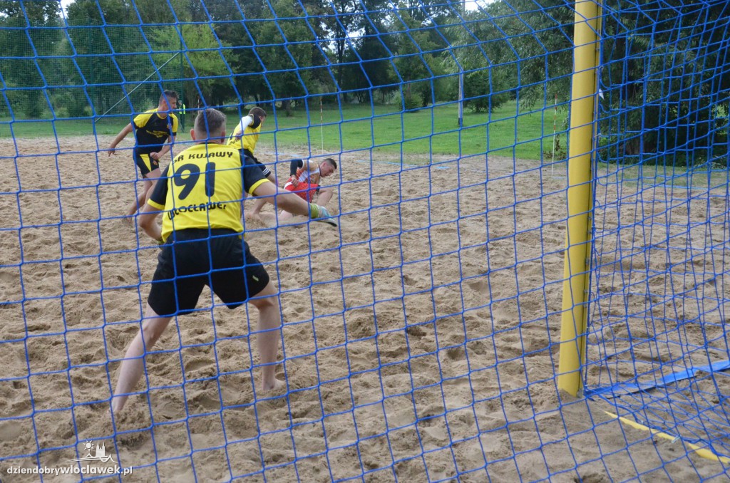 Turniej Beach Soccer przy basenie