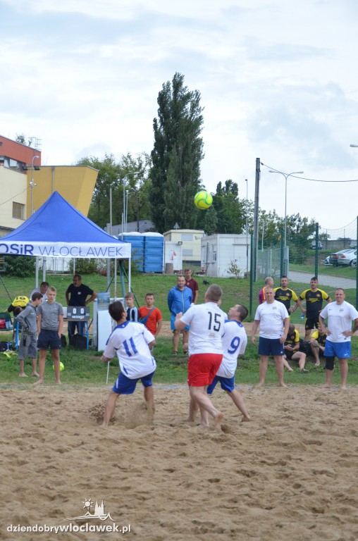 Turniej Beach Soccer przy basenie