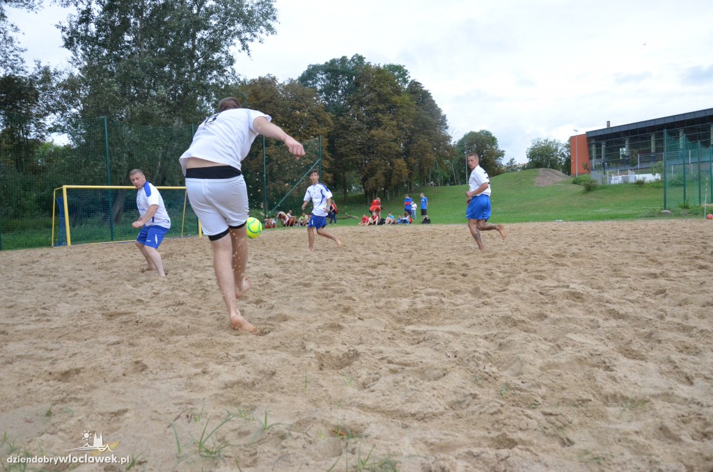 Turniej Beach Soccer przy basenie