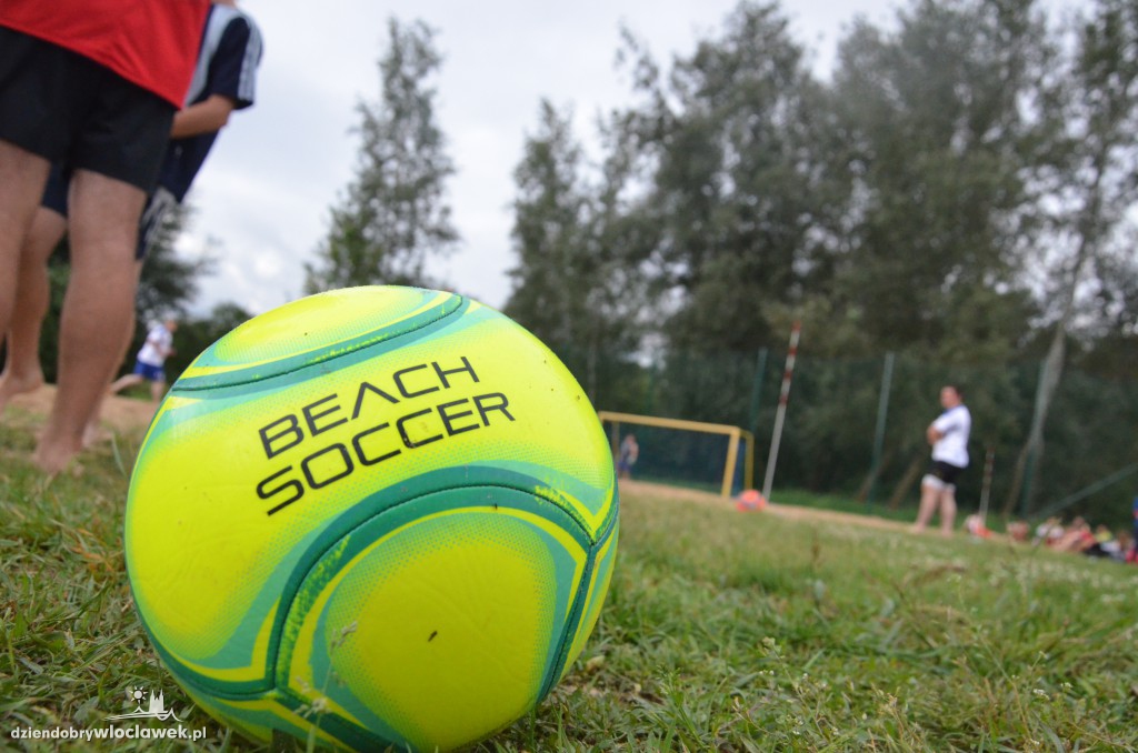 Turniej Beach Soccer przy basenie