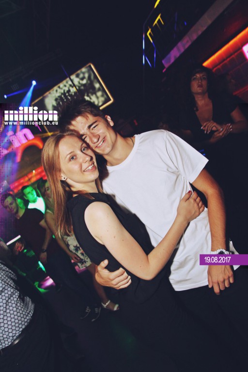 Sobotnia noc w klubie Million przy Ogniowej