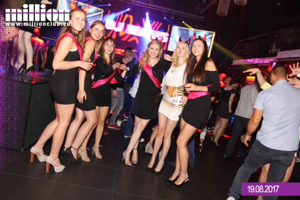 Sobotnia noc w klubie Million przy Ogniowej