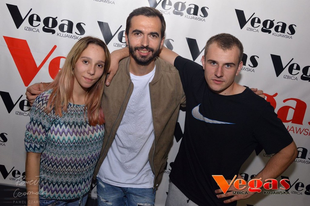 Nowator w klubie Vegas w Izbicy Kuj.
