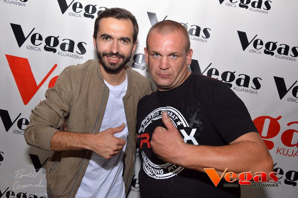 Nowator w klubie Vegas w Izbicy Kuj.