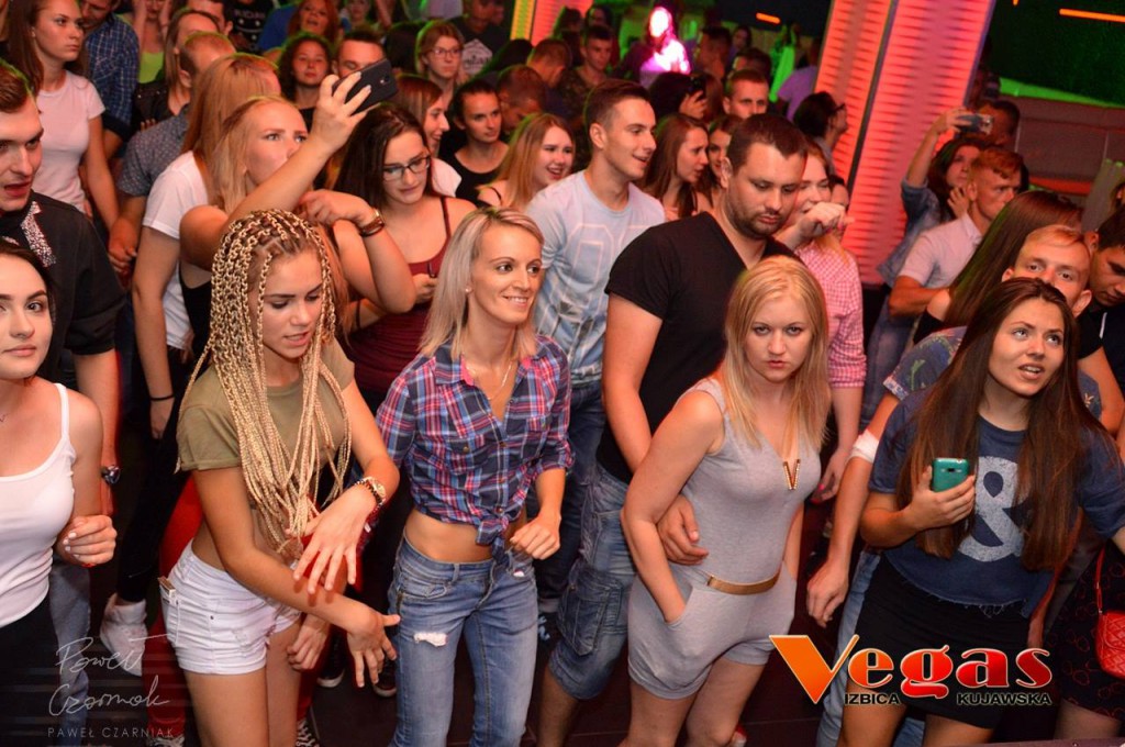 Nowator w klubie Vegas w Izbicy Kuj.