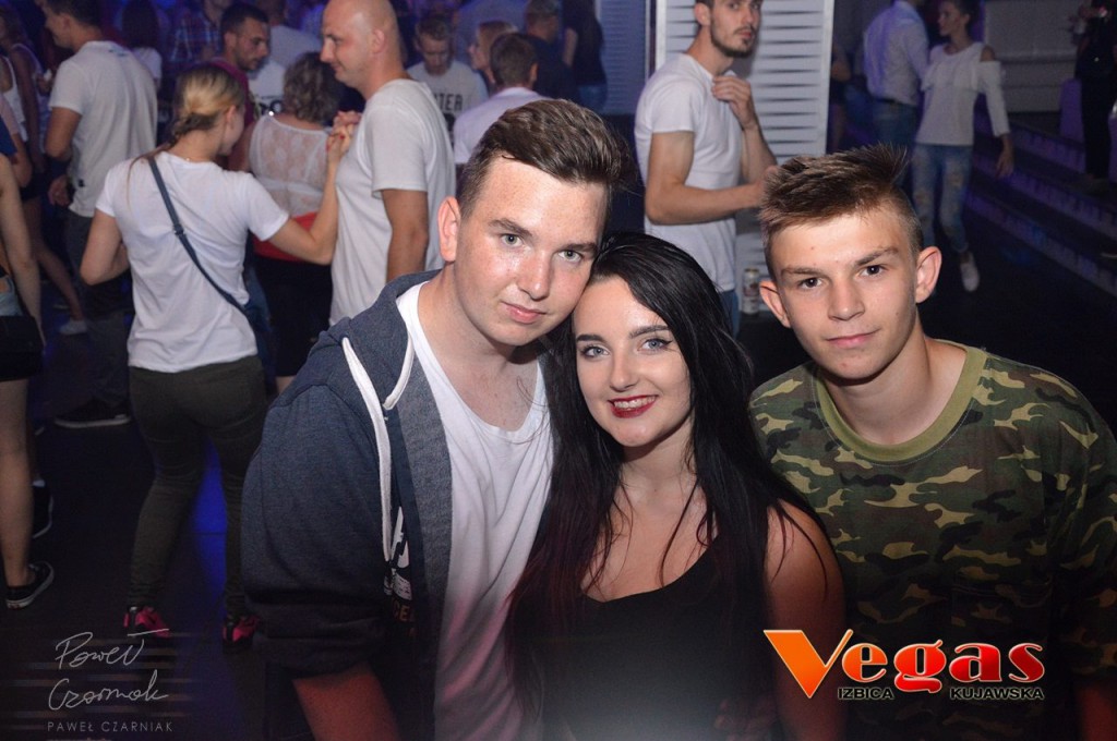 Nowator w klubie Vegas w Izbicy Kuj.