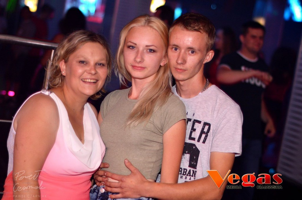Nowator w klubie Vegas w Izbicy Kuj.