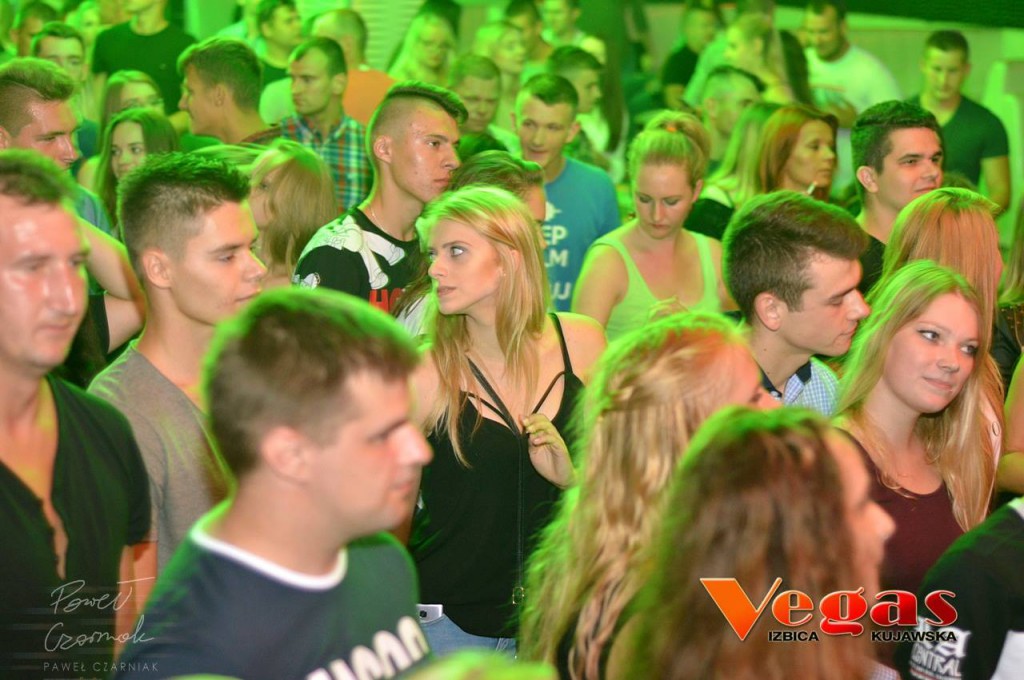 Nowator w klubie Vegas w Izbicy Kuj.
