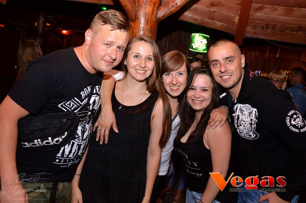 Nowator w klubie Vegas w Izbicy Kuj.