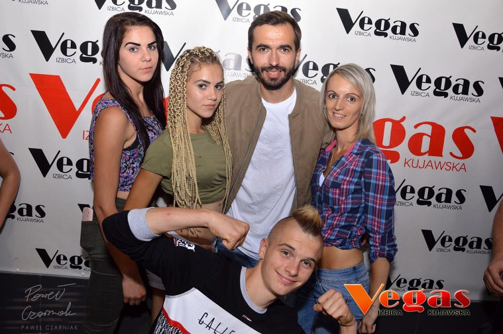 Nowator w klubie Vegas w Izbicy Kuj.