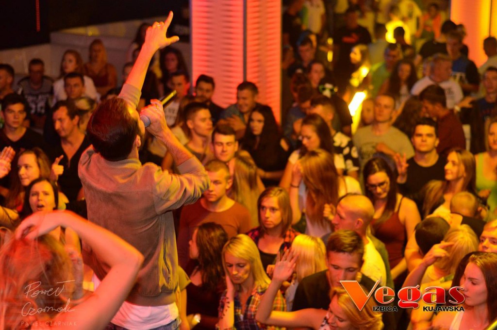 Nowator w klubie Vegas w Izbicy Kuj.