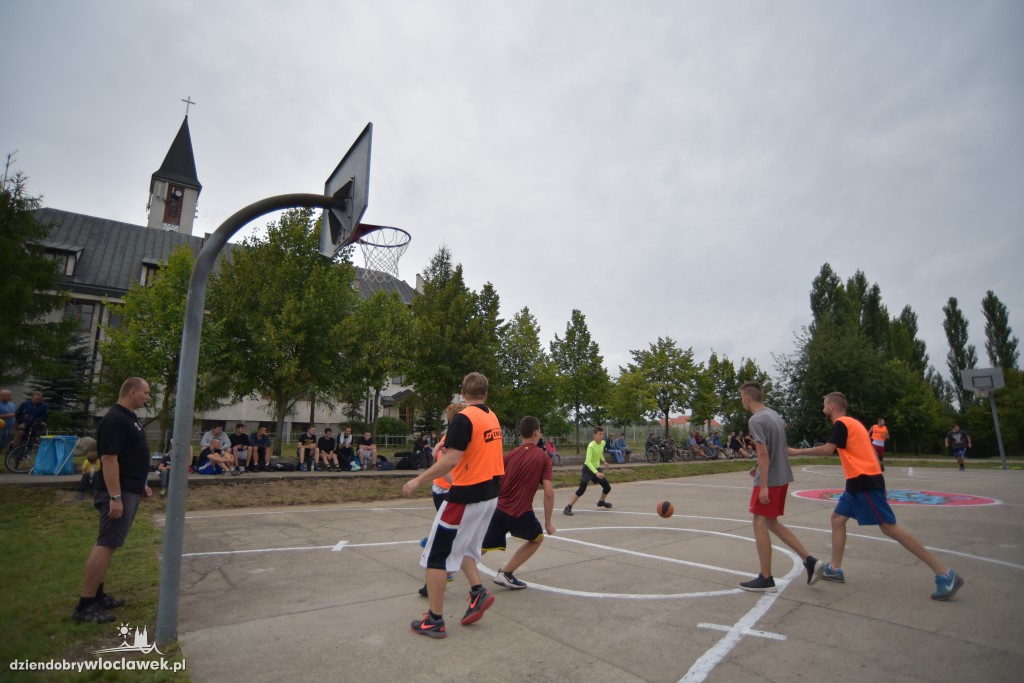 Bosko - Turniej Streetball w Aleksandowie