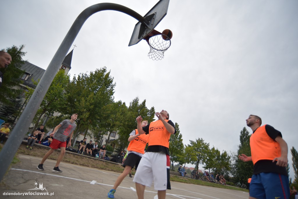 Bosko - Turniej Streetball w Aleksandowie
