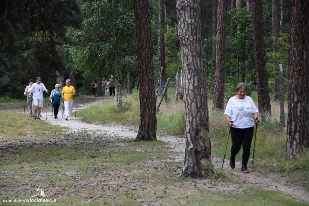 Nordic walking wokół Jeziora Czarnego