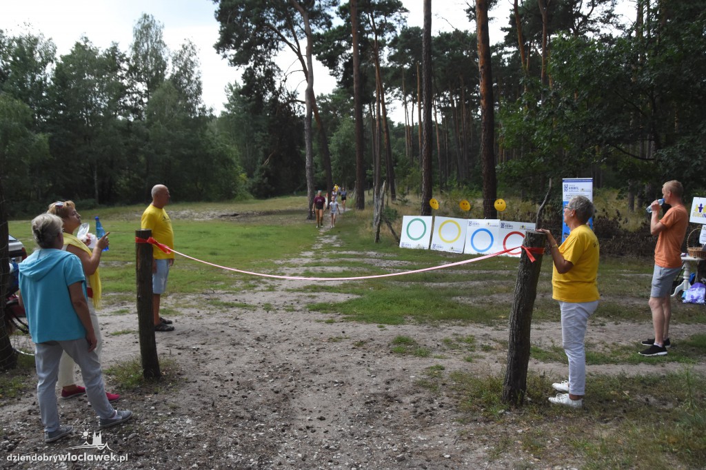 Nordic walking wokół Jeziora Czarnego