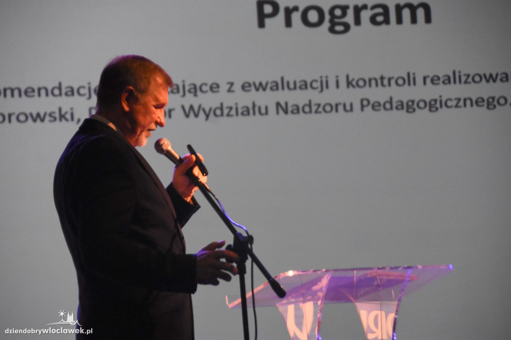 Dyrektorzy spotkali się z kuratorem