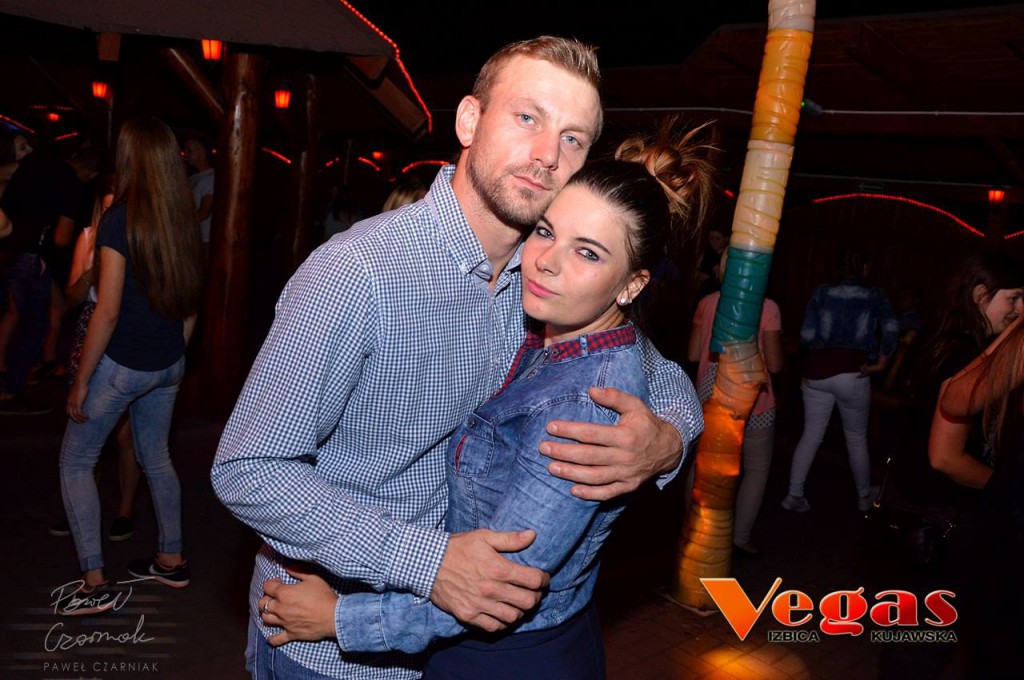 Szalona noc w klubie Vegas w Izbicy Kuj.