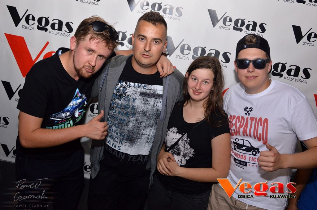 Szalona noc w klubie Vegas w Izbicy Kuj.