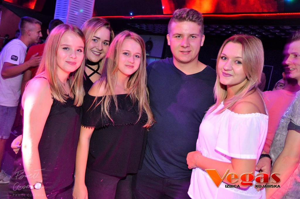 Szalona noc w klubie Vegas w Izbicy Kuj.