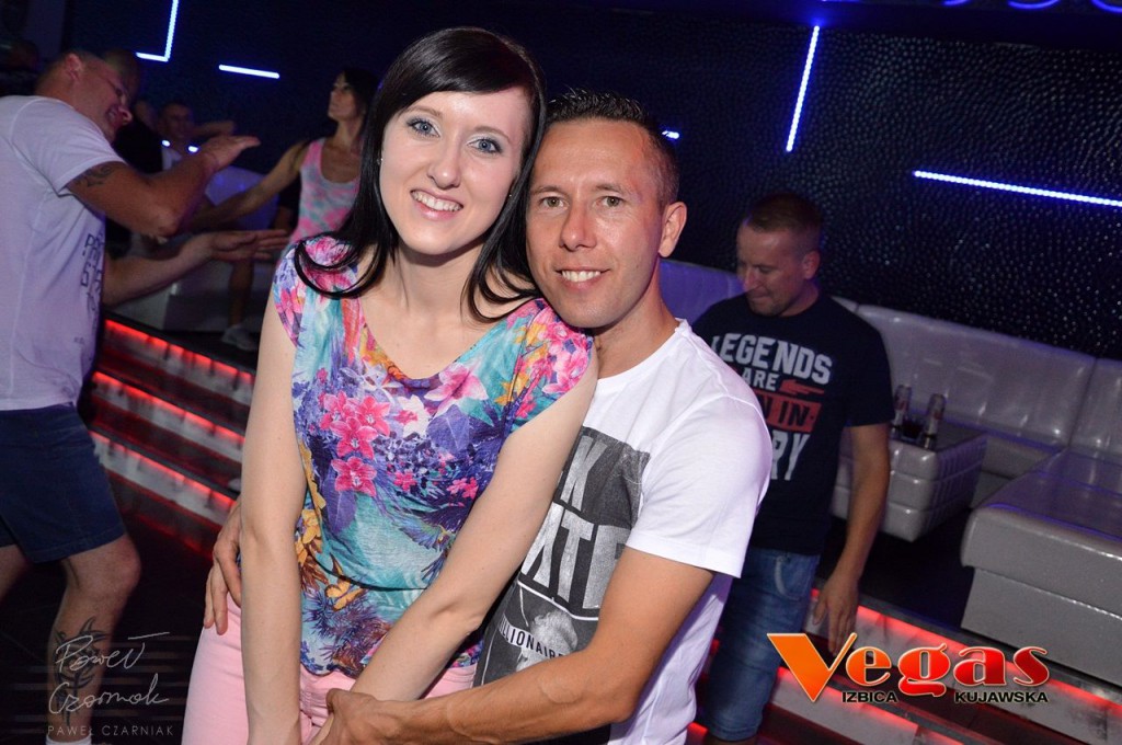 Szalona noc w klubie Vegas w Izbicy Kuj.