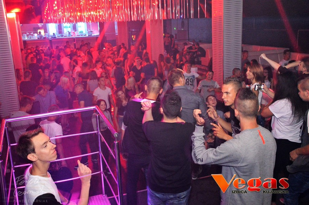 Szalona noc w klubie Vegas w Izbicy Kuj.